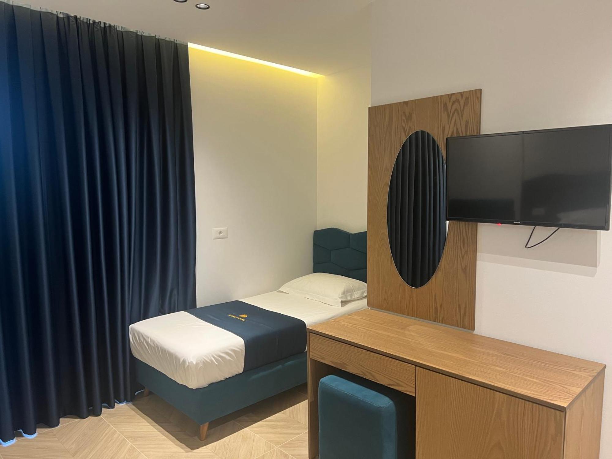 Agimi Hotel Ksamil Exteriér fotografie